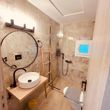 Cactus Luxury Suite3 Athens Exterior photo